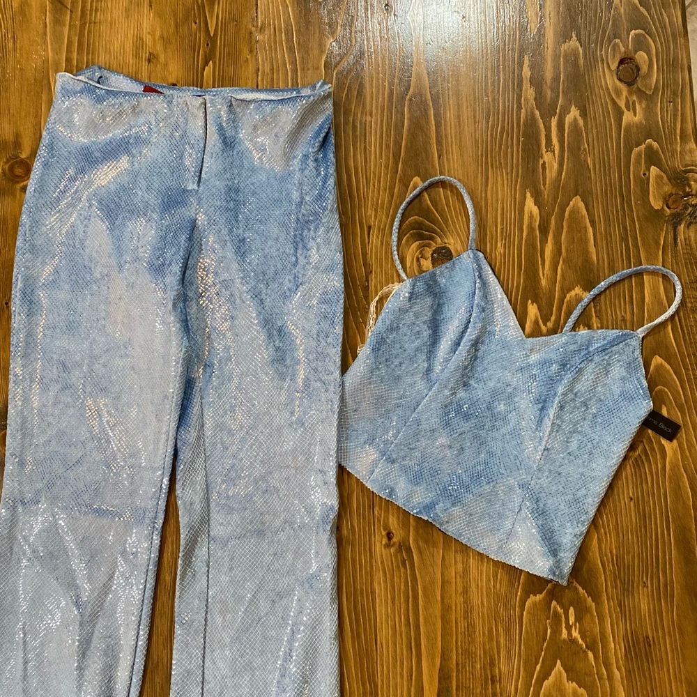 NWT Emma Black 2 piece snakeskin set